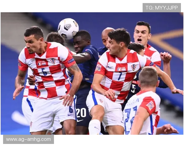 捷克对南非比赛战术分析：从阵型布置到关键球员表现的全面解读
